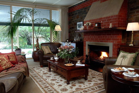 The Lodge Country House - South Australia Travel 1