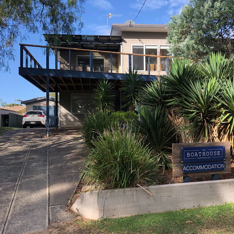 The Boathouse Narrawallee - South Australia Travel 0