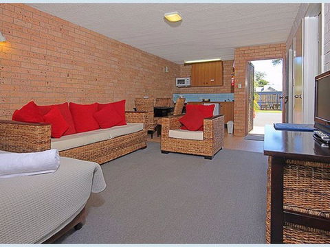 The Lodge Broulee - South Australia Travel 2
