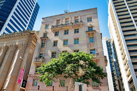 ULTIQA Rothbury Hotel - South Australia Travel 0