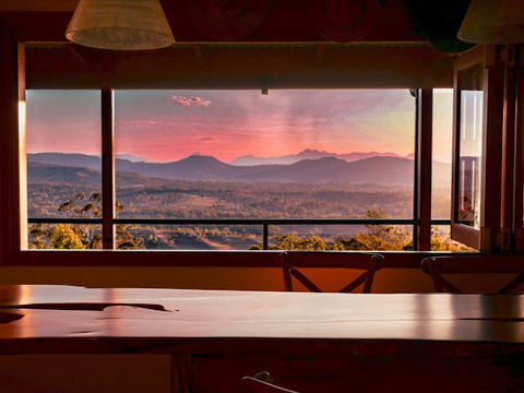 The Eagles Nest Accommodation Scenic Rim, QLD - South Australia Travel 1