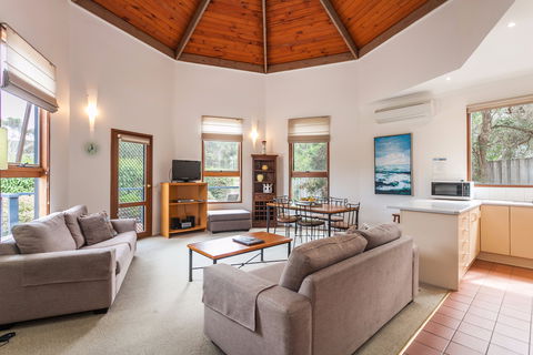 Aireys Inlet Getaway Resort - South Australia Travel 2