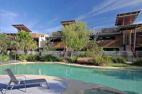 Beach Villa 17, East On Byron - South Australia Travel 1