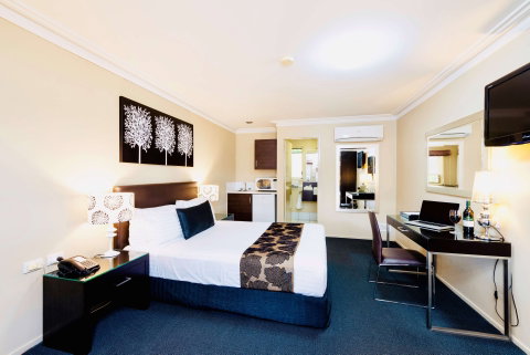 Best Western PLUS Ambassador On Ruthven - South Australia Travel 0