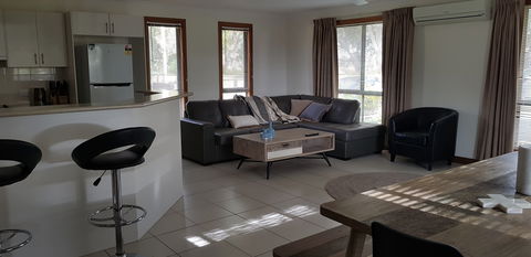 Bremer Stayz - South Australia Travel 0