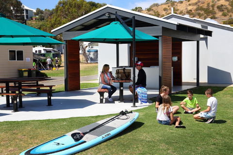 Brighton Caravan Park - South Australia Travel 0