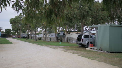 Cape Jaffa Caravan Park - South Australia Travel 1