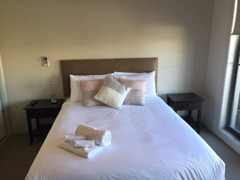 Cypress Apartment 39C - South Australia Travel 2
