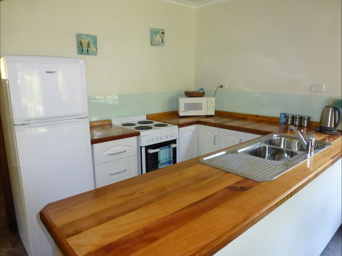 Eagles Rise Tasmania - South Australia Travel 1