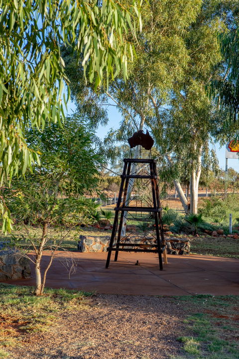 Erldunda Roadhouse - South Australia Travel 1