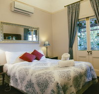 Glenella Guesthouse - South Australia Travel