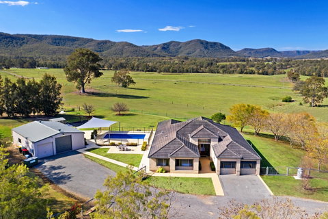 Hillbrook Estate - South Australia Travel 0