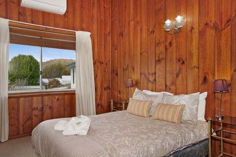 Le Chateau - South Australia Travel 2