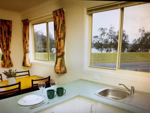 Maclean Riverside Caravan Park - South Australia Travel 1