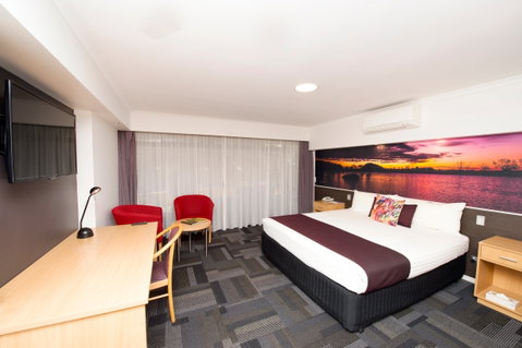 Mercure Alice Springs Resort - South Australia Travel 0