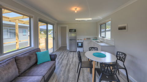 Orford Beachside Holiday Park - South Australia Travel 1