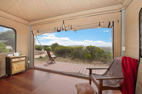 Pebble Point - South Australia Travel 1