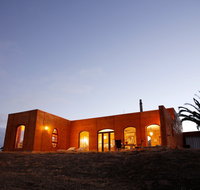 Sky House LifeTime Private Retreats - South Australia Travel