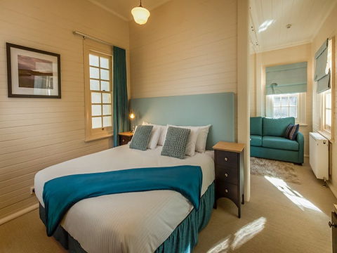 Yarrangobilly Caves House: Guest Rooms - South Australia Travel 1