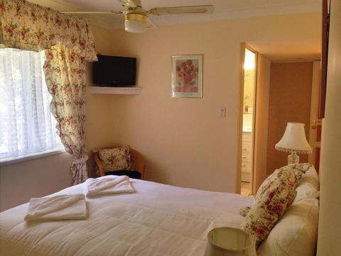 Curtis Falls Mountain Retreat - South Australia Travel 6