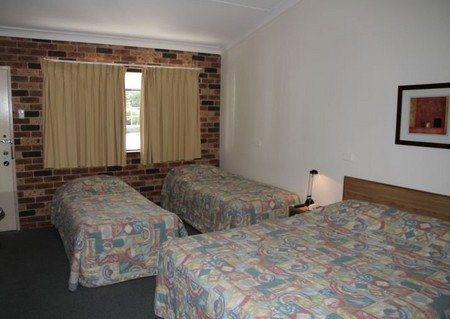 Bay Hotel Motel - South Australia Travel 1