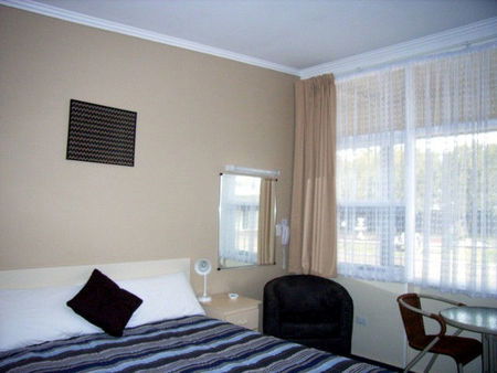 Bairnsdale Main Motel - South Australia Travel 4