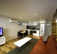 5 Knots Metung - South Australia Travel