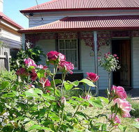 Airleigh - Rose Cottage - South Australia Travel