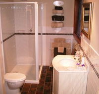 Heatherington Cottage - South Australia Travel