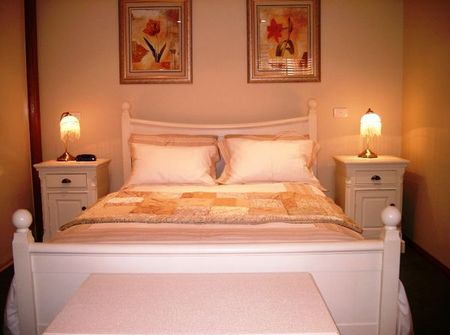 Heatherington Cottage - South Australia Travel 3