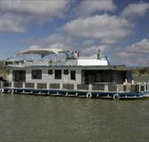 Mildura Holiday Houseboats - South Australia Travel