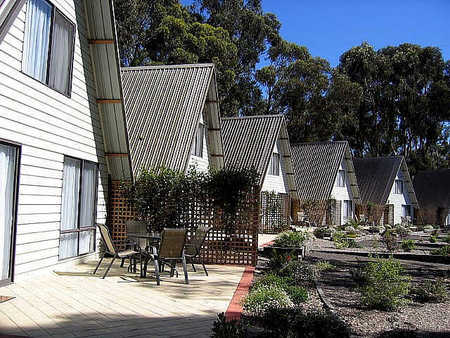 A Line Holiday Village - South Australia Travel 1