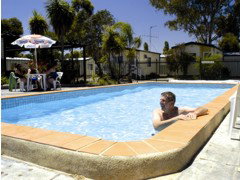 Central City Caravan Park - South Australia Travel 3