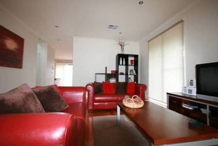 Boutique Stays - Waters Edge - South Australia Travel 0