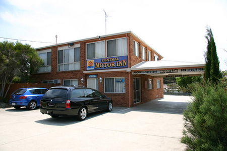 Inverloch Central Motor Inn - South Australia Travel 1