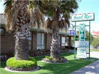 Sand Bar Motel Lakes Entrance - South Australia Travel 0