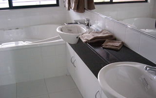 Glengarriff Town Houses - South Australia Travel 3