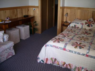 Waratah Park Country House - South Australia Travel 4