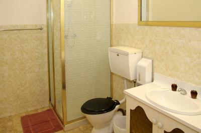 Grand Terminus Hotel - South Australia Travel 3