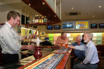 Grand Terminus Hotel - South Australia Travel 5