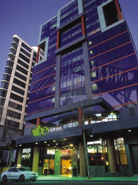 Vibe Hotel North Sydney - South Australia Travel 0