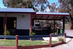 Golden Country Motel And Caravan Park - South Australia Travel 5