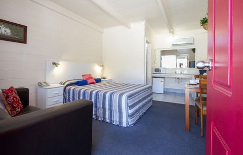 Wattle Motel - South Australia Travel 1