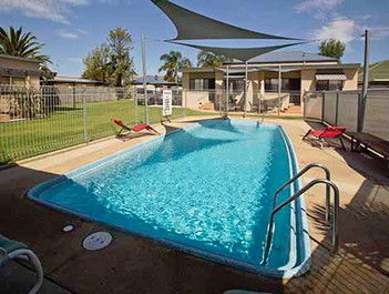 Ocean Bridge Quality Units - South Australia Travel 4