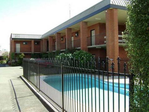 Moe Motor Inn - South Australia Travel 0