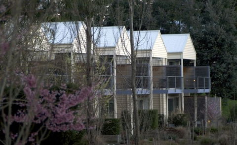 Lake House - South Australia Travel 2