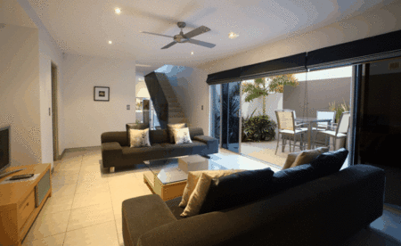 Alex Beach House - South Australia Travel 5