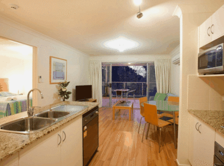 Shoal Bay Beachclub Apartments - South Australia Travel 5