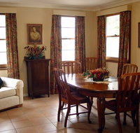 Pratically Lakeside B  B - South Australia Travel