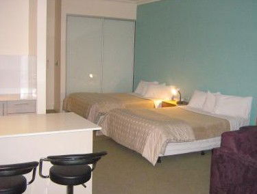 Woolloomooloo Waters Apartments - South Australia Travel 1